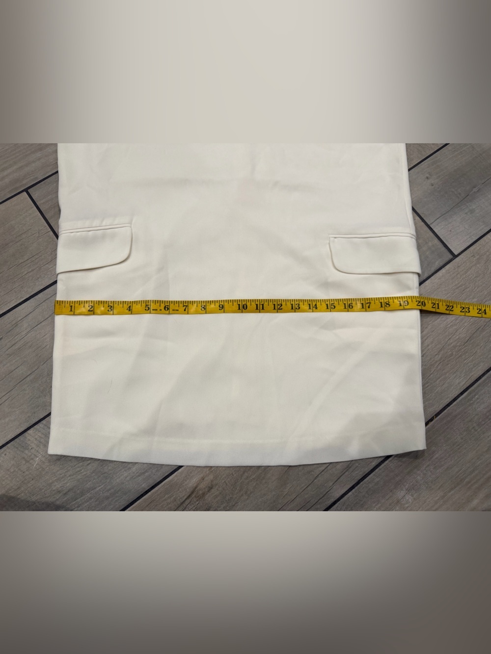 Banana republic cap sleeve v-neck cocoon mini dress in off white. petite small - Picture 14 of 15